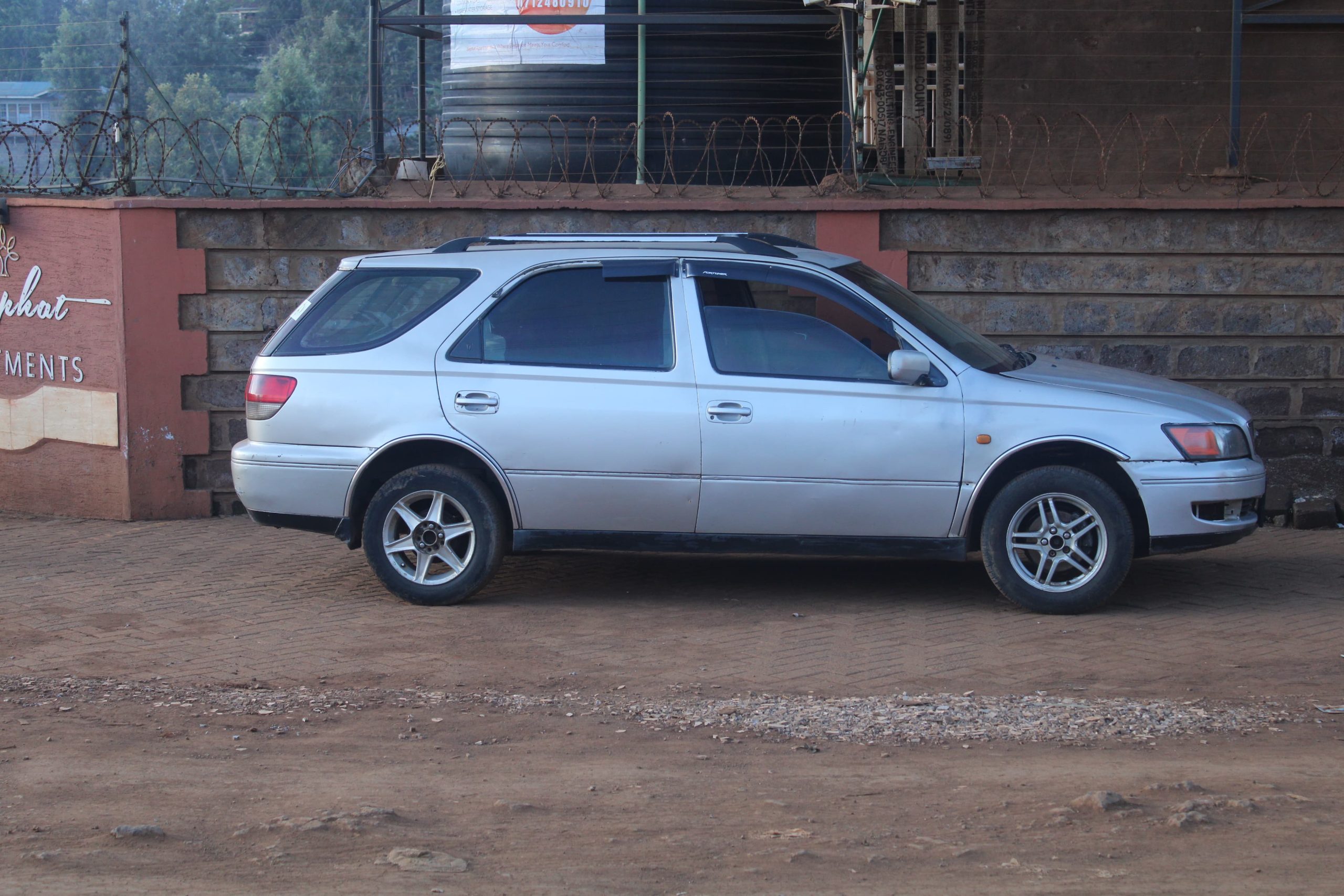 Toyota VISTA Ardeo 2000